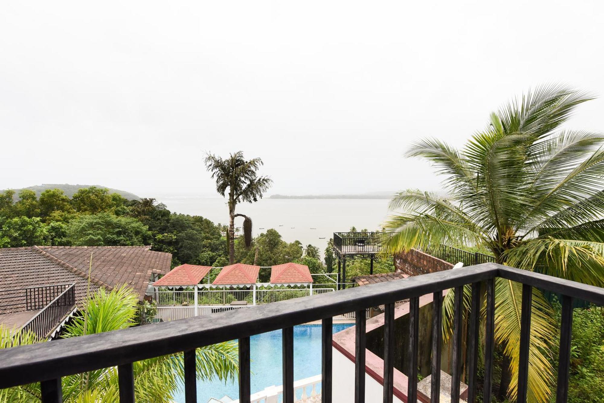 Raposo Resorts Vagator Exterior foto